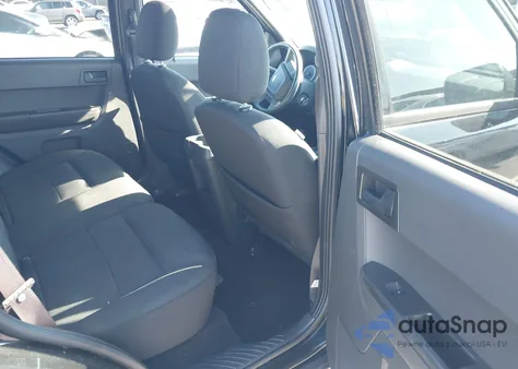 2008 Ford Escape Xlt из США, поврежденный, VIN 1FMCU03Z98KD00692